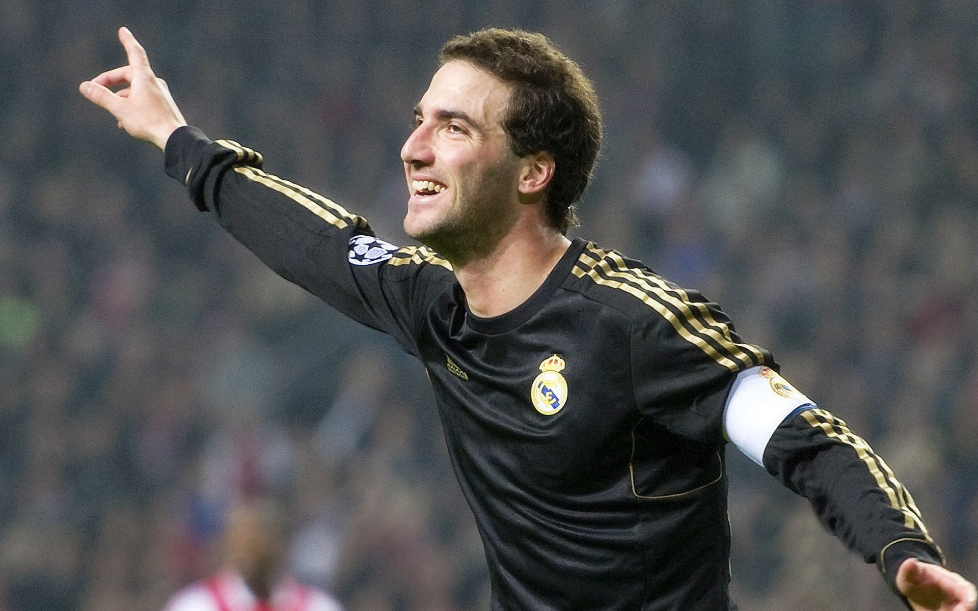 美加墨世界杯焦点战，拜仁式体系全面压制，阿根廷传控足球遭遇战术困境