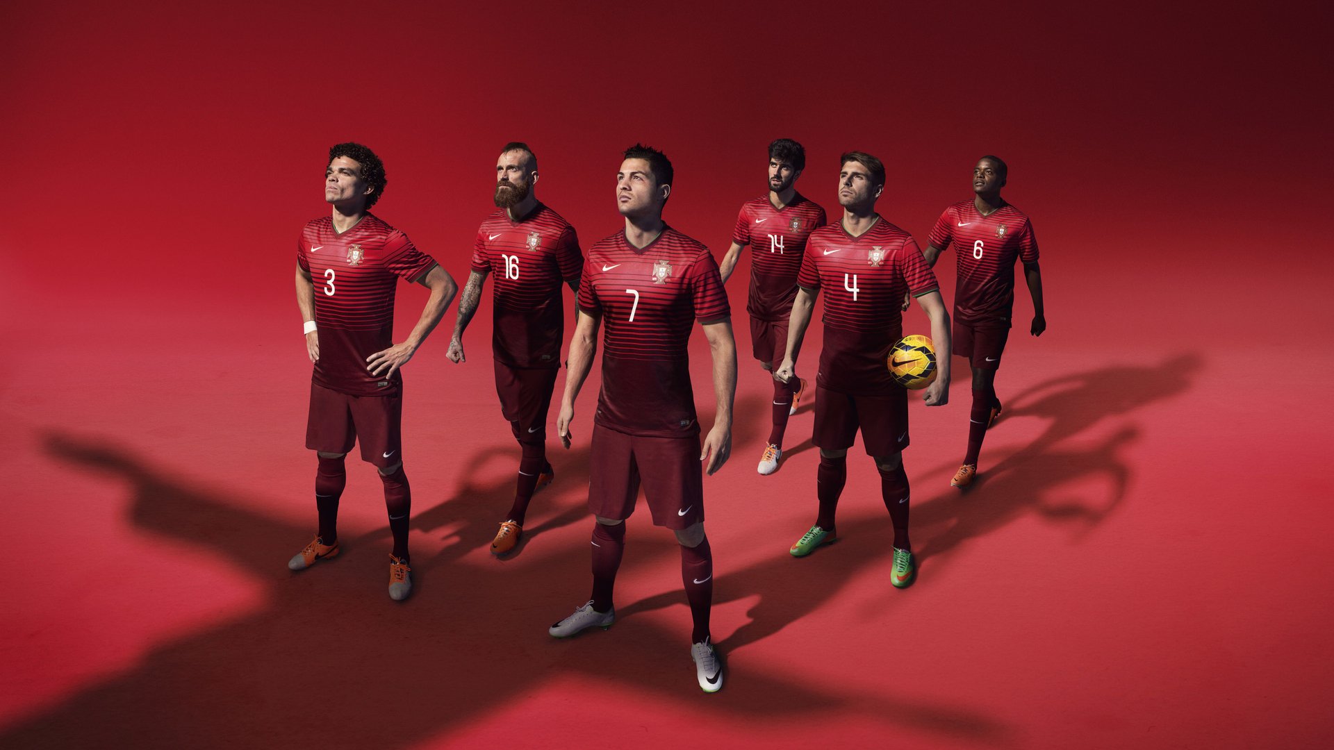 伊萨克全程高能输出，荷兰险胜突尼斯背后的战术博弈